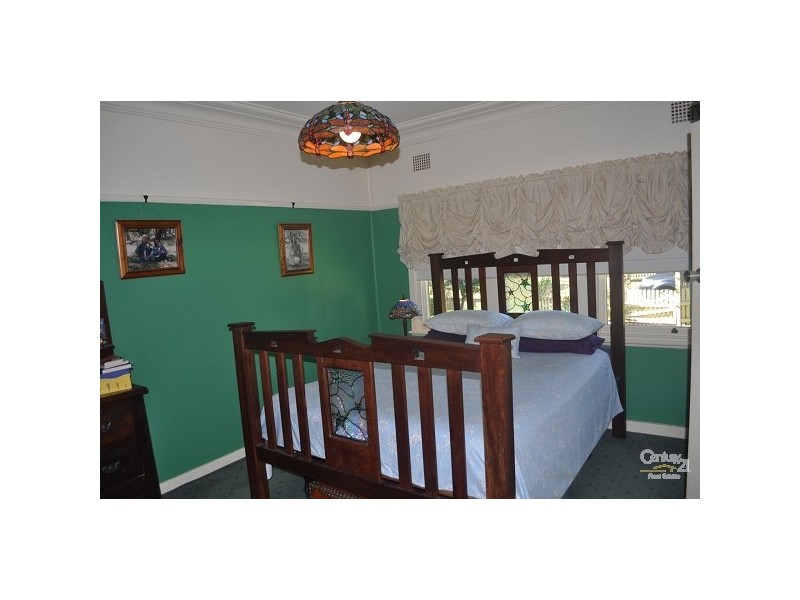 1 Pelerin Avenue, Singleton NSW 2330