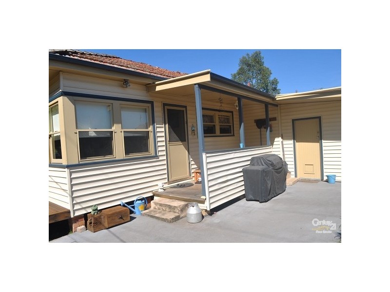1 Pelerin Avenue, Singleton NSW 2330