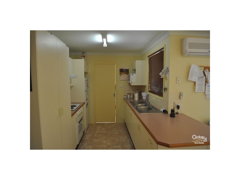 13 Madden Parade, Singleton NSW 2330