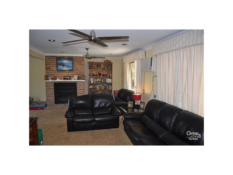 24 DArbon Avenue Singleton, Singleton NSW 2330