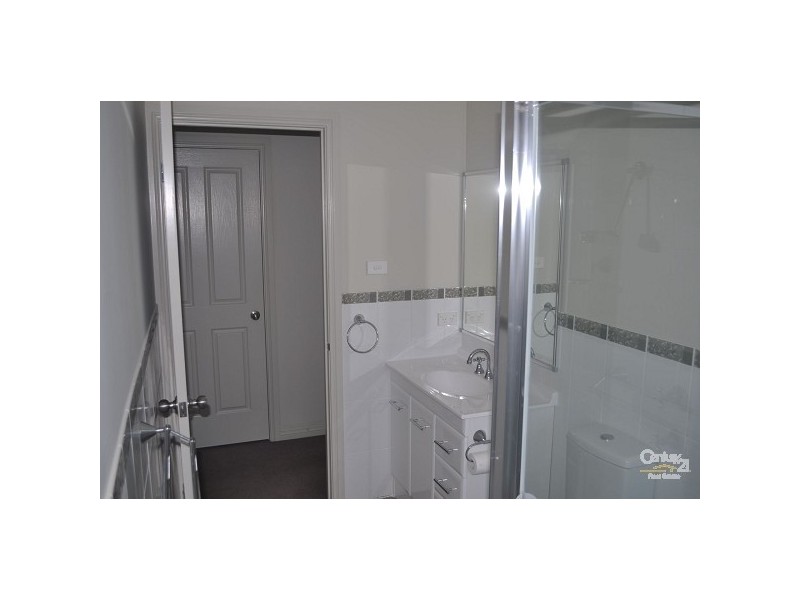 4-133 Casey Drive, Singleton NSW 2330