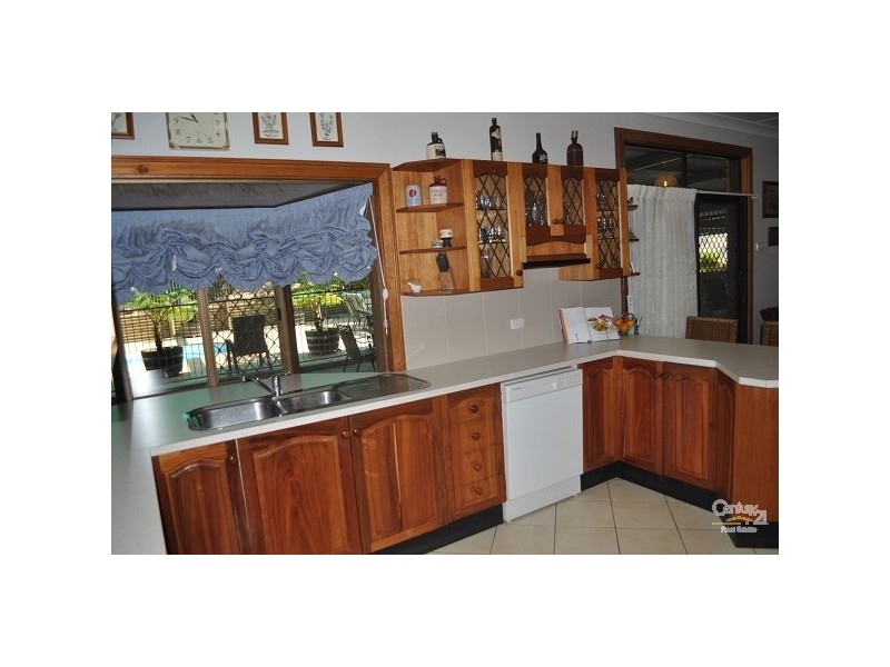 15 The Glade, Singleton NSW 2330