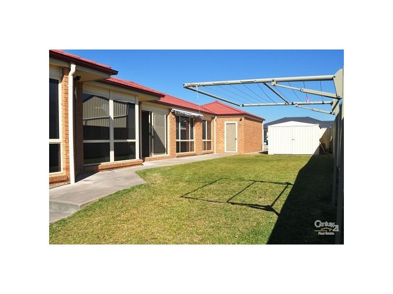 2 Grande Close, Singleton NSW 2330