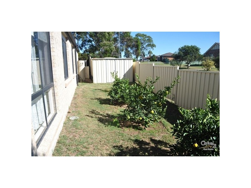 2 The Grove, Singleton NSW 2330