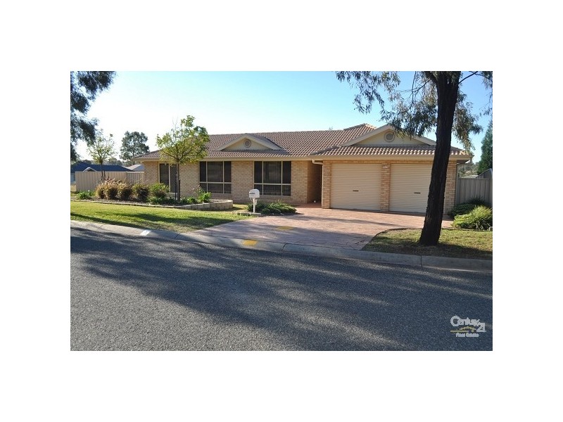 3 Nicholas Conoly Drive, Singleton NSW 2330