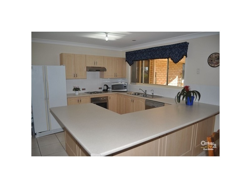 3 Nicholas Conoly Drive, Singleton NSW 2330