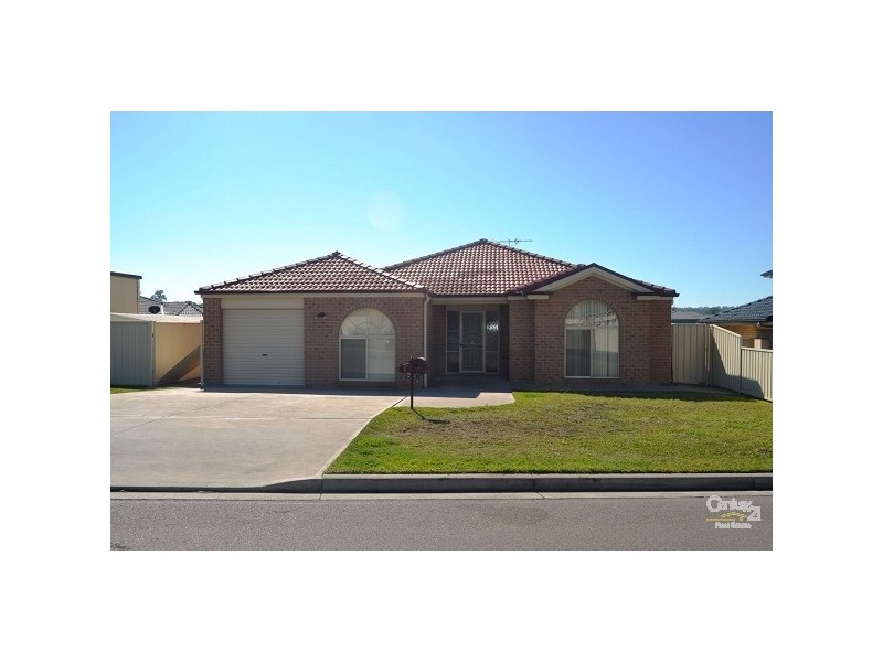 2 Grande Close, Singleton NSW 2330