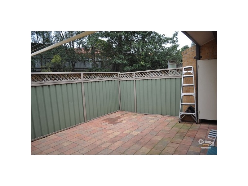 8 / 1 Gibson Close, Singleton NSW 2330