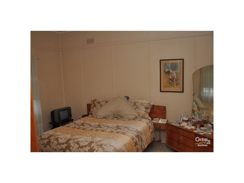 35 Russell Street, Branxton NSW 2335