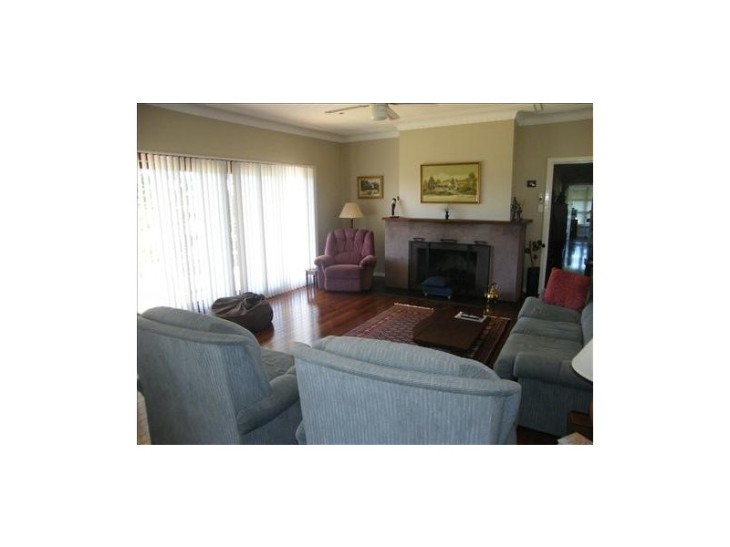 29 SAVILLE ST, Geneva NSW 2474
