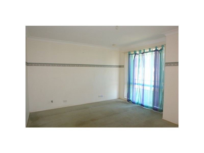 37 Watkins Crescent, Currans Hill NSW 2567