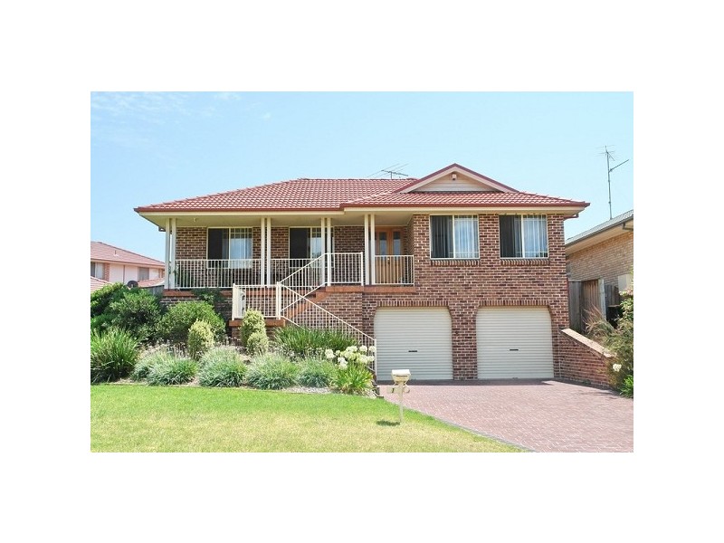 1 Quarters Place, Currans Hill NSW 2567