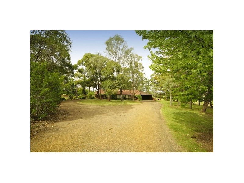 255 Montpelier Drive, The Oaks NSW 2570