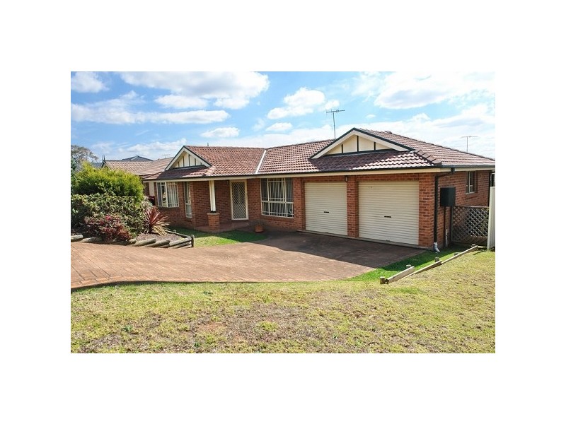 100 Welling Drive, Narellan Vale NSW 2567