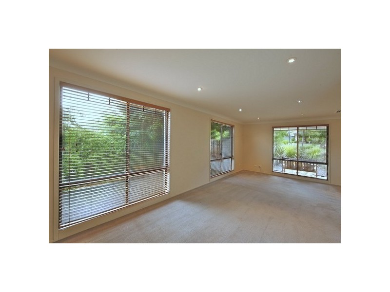 33 James Bailey Drive, Harrington Park NSW 2567