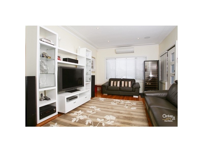 43 Wolger Road, Ryde NSW 2112