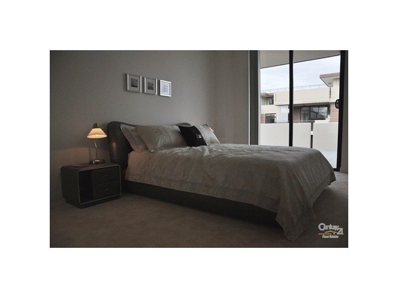 100 Belmore Street, Meadowbank NSW 2114