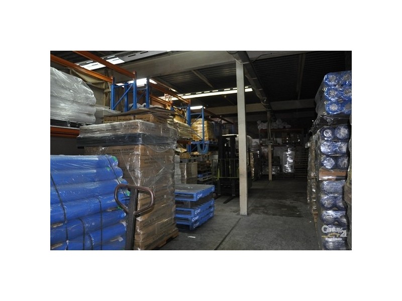 6 Bellona Avenue, Regents Park NSW 2143