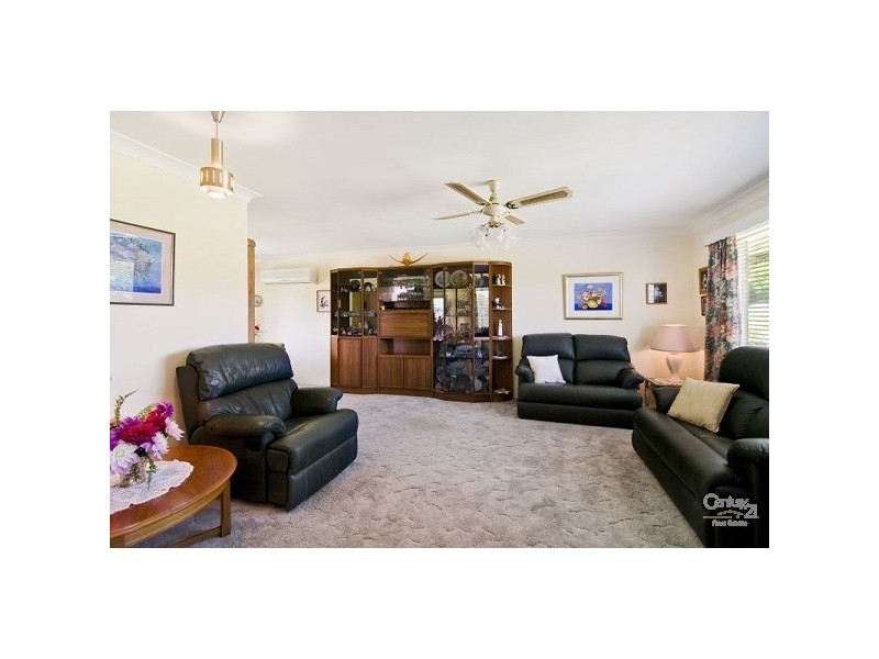 8 Engel Av, Marsfield NSW 2122