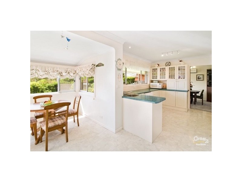 8 Engel Av, Marsfield NSW 2122