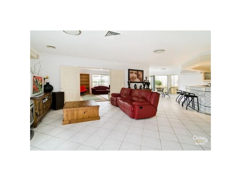 4 Chatfield Street, Ryde NSW 2112