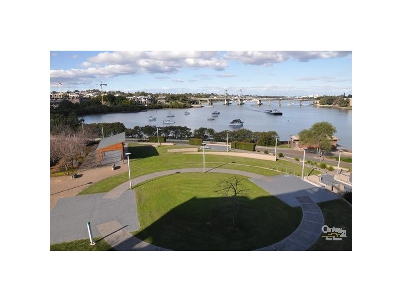 25/2 Bay Drive, Meadowbank NSW 2114