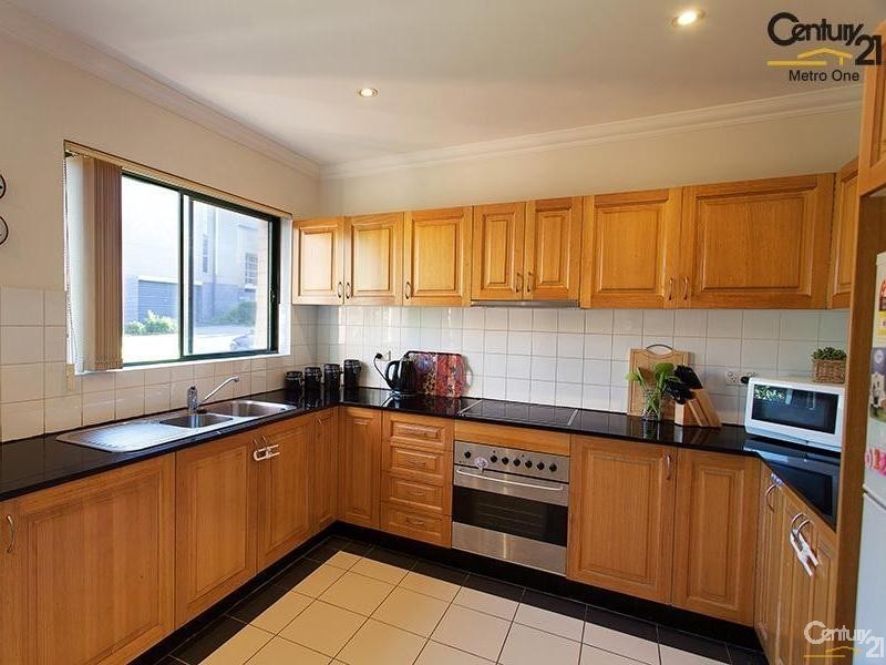 1/2 Gowrie Street, Ryde NSW 2112