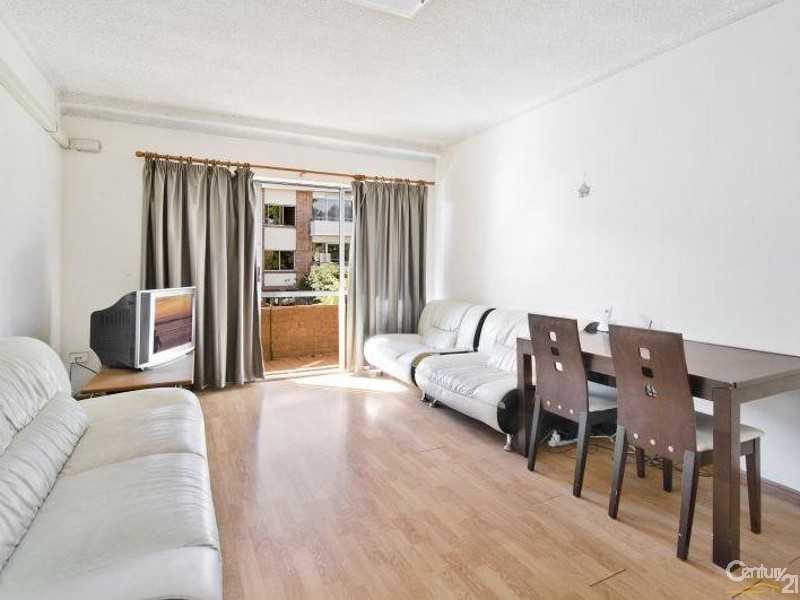 10/8D Goulding Rd, Ryde NSW 2112