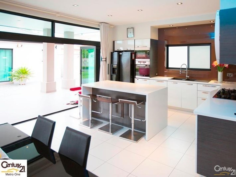 1 Yukka Rd, Regents Park NSW 2143