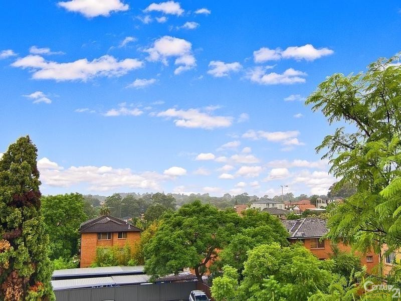 17/23 Lane Cove Rd, Ryde NSW 2112