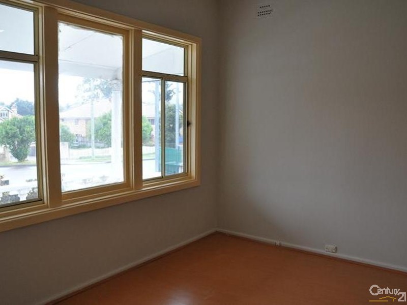 42 Shepherd St, Ryde NSW 2112