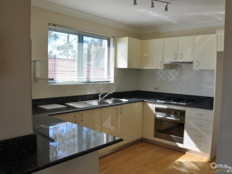 5/ 1-3 Beazley St, Ryde NSW 2112