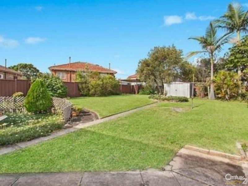 17 Dobson Crescent, Ryde NSW 2112