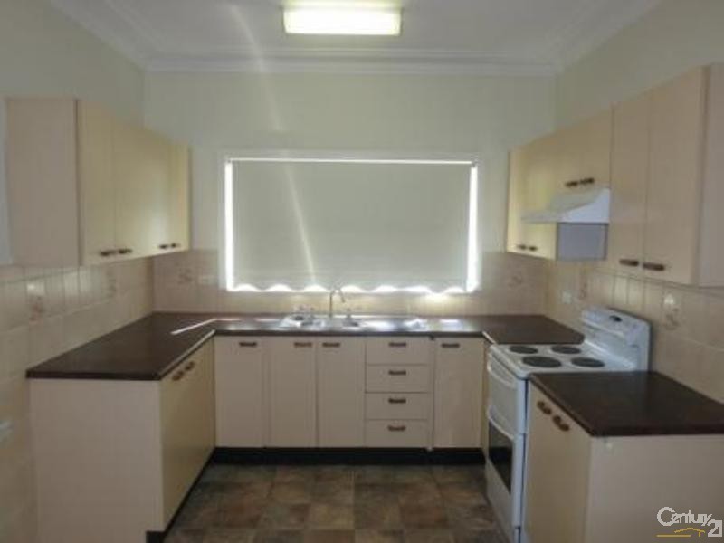 17 Dobson Crescent, Ryde NSW 2112