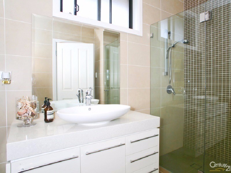 43 Wolger St, Ryde NSW 2112