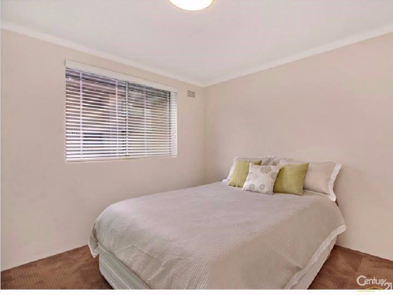 15/18 Pittwater Road, Gladesville NSW 2111