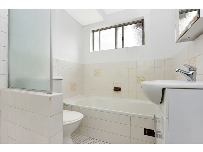 27/8 Lane Cove Road, Ryde NSW 2112