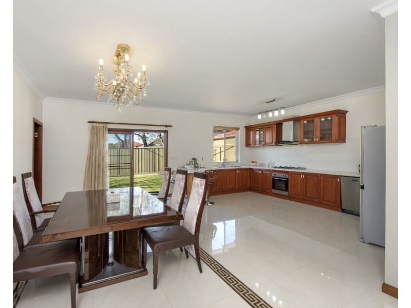 5A  Lavarack  St, Ryde NSW 2112