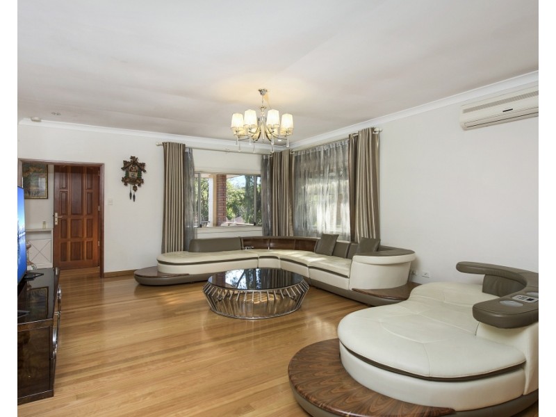 5A  Lavarack  St, Ryde NSW 2112