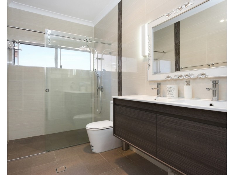 5A  Lavarack  St, Ryde NSW 2112