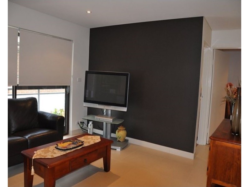 2/6 Edward Street, Ryde NSW 2112