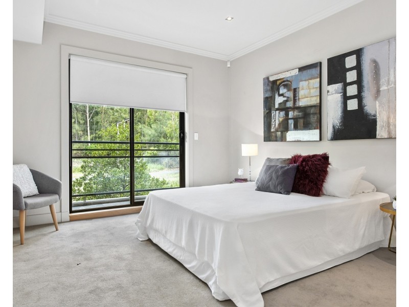 25/2 Bay Drive, Meadowbank NSW 2114