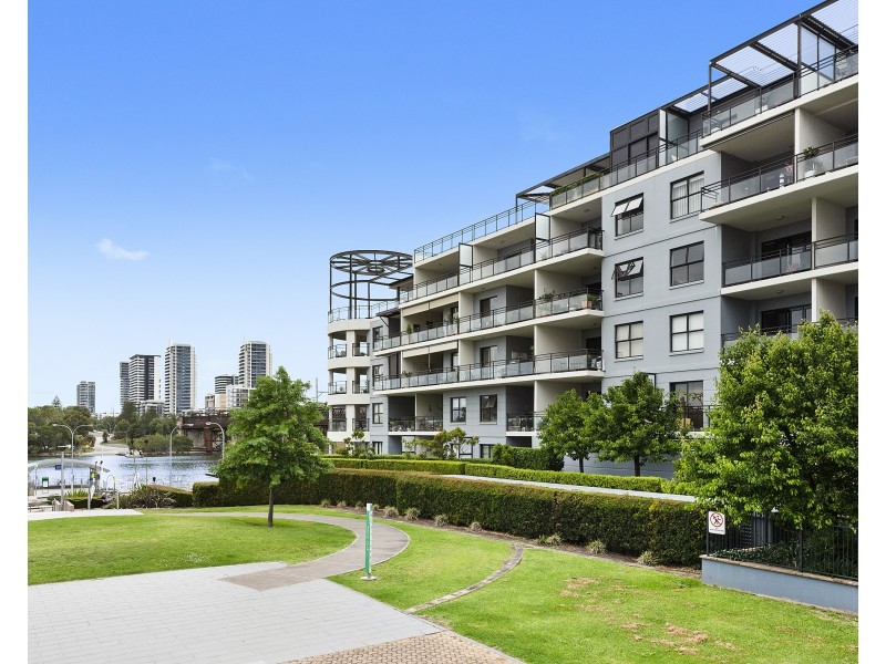 25/2 Bay Drive, Meadowbank NSW 2114