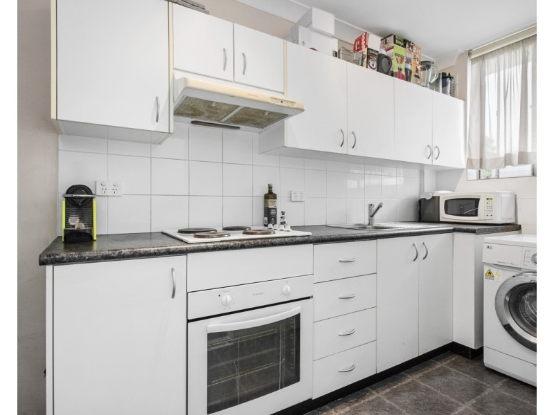 18/19 Meadow Crescent, Meadowbank NSW 2114