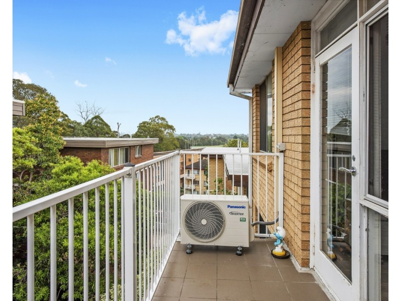 18/19 Meadow Crescent, Meadowbank NSW 2114
