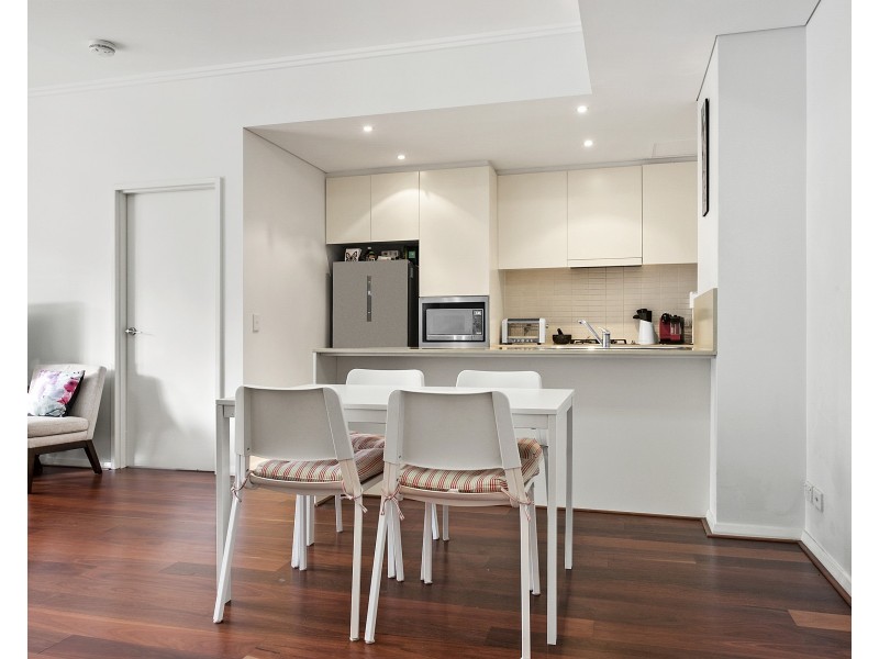 283/33 Hill Road, Wentworth Point NSW 2127