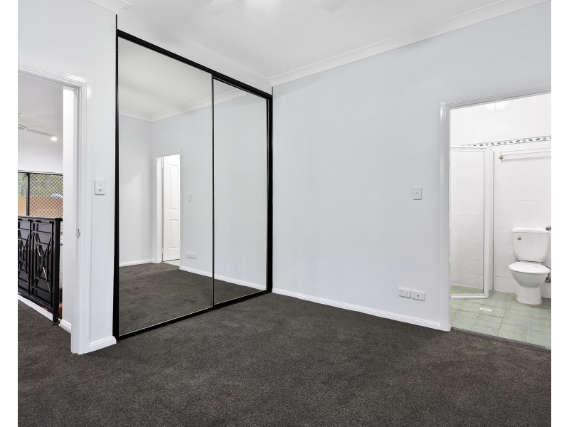 2/17 Waterview Street, Putney NSW 2112