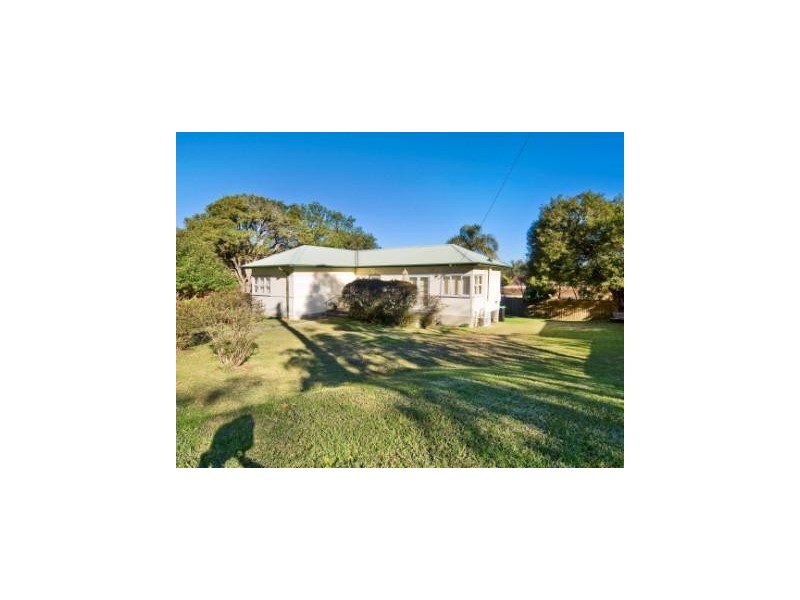 5 Eerawy Rd, Allambie Heights NSW 2100