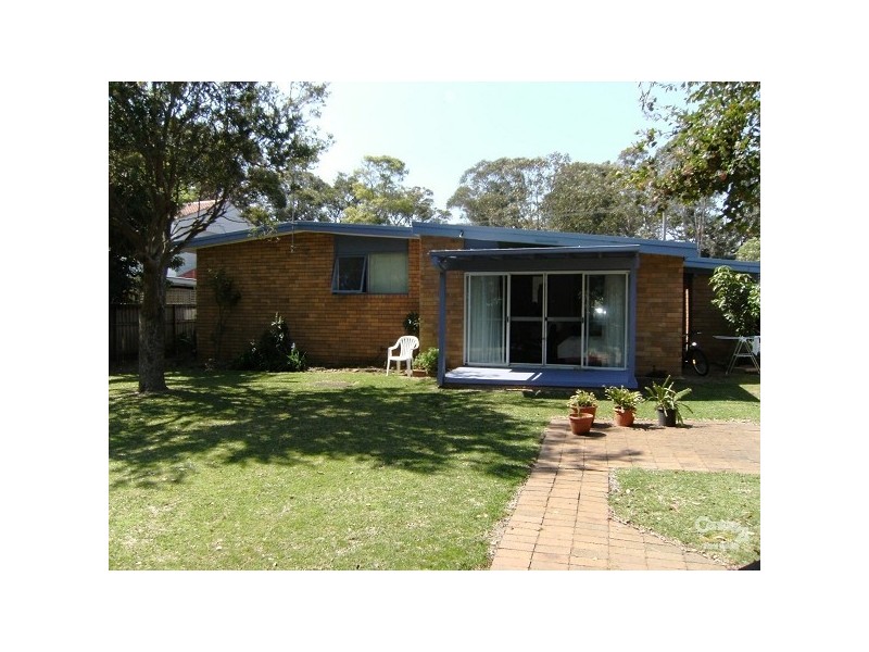 12 Mimosa Street, Frenchs Forest NSW 2086