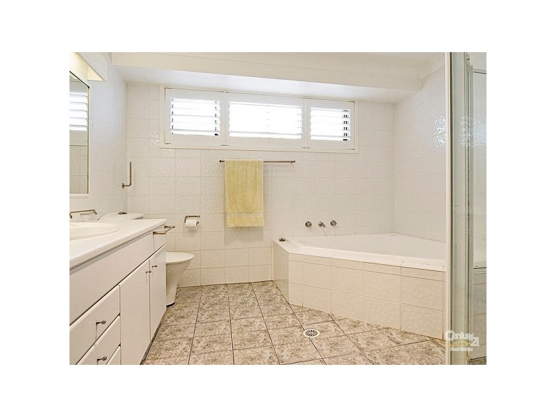 25 Golden Grove, Beacon Hill NSW 2100